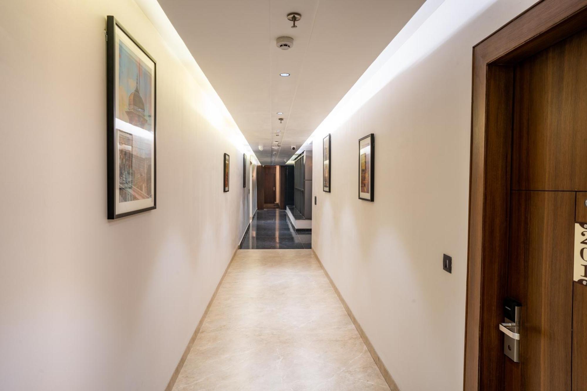 Regenta Place Raaj Agra, Tajganj アーグラ エクステリア 写真