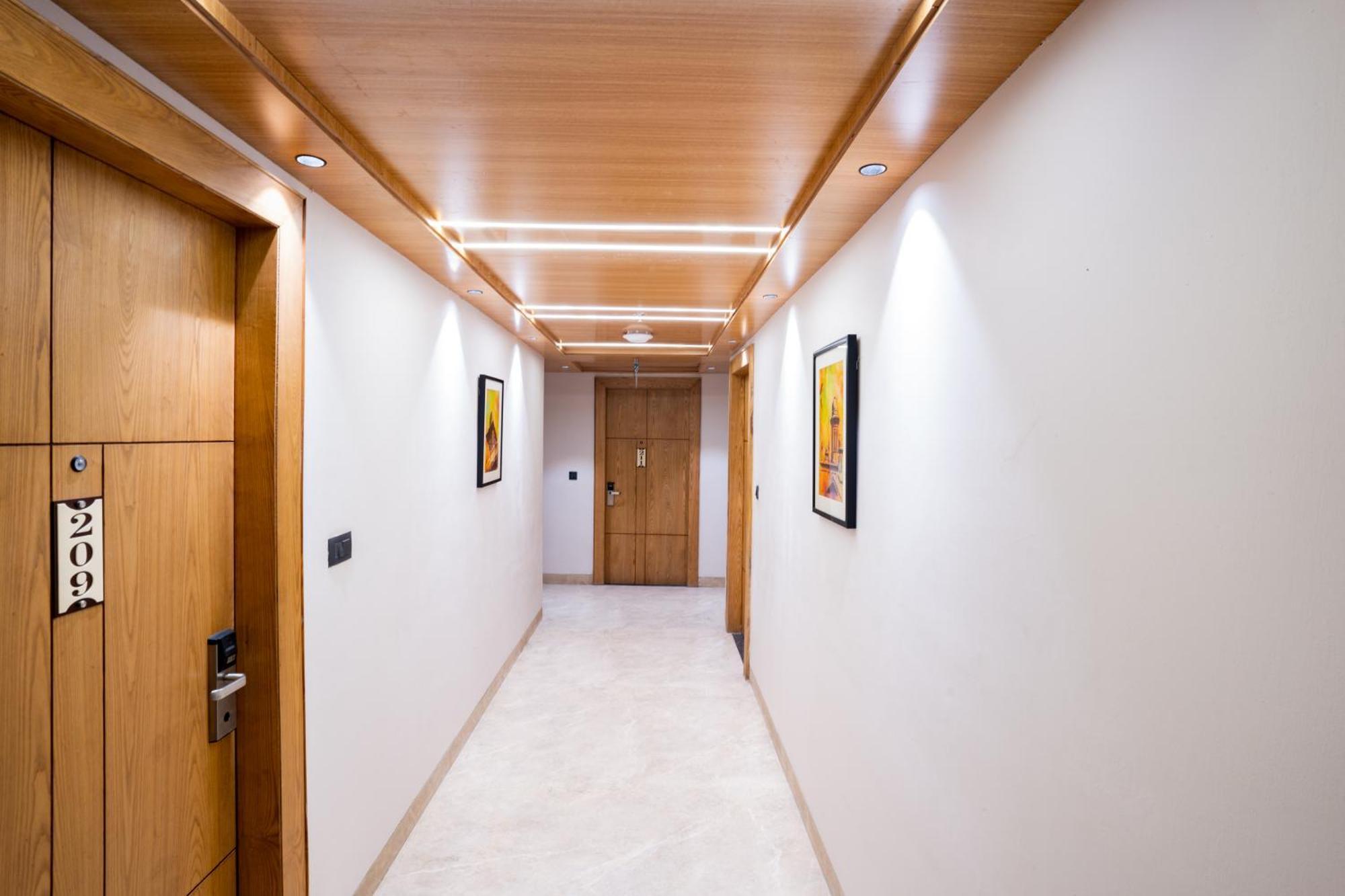 Regenta Place Raaj Agra, Tajganj アーグラ エクステリア 写真