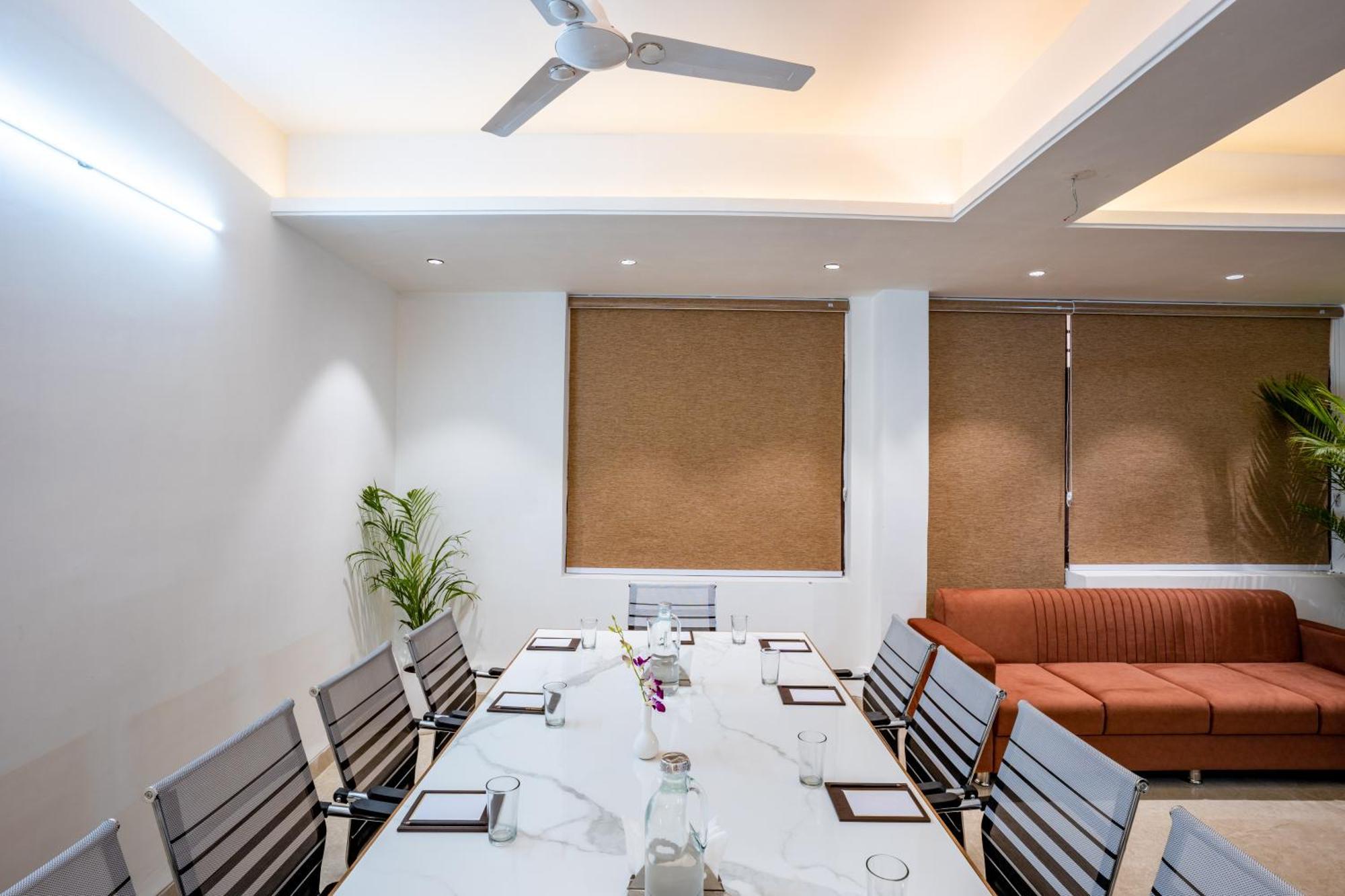 Regenta Place Raaj Agra, Tajganj アーグラ エクステリア 写真
